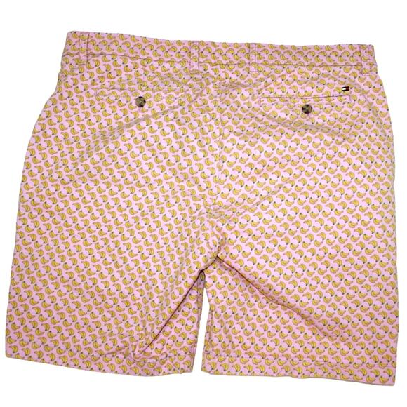 Tommy Hilfiger TH Flex 9” Chino Shorts Banana Print Mens Size 36 Pink / Yellow - Picture 6 of 9
